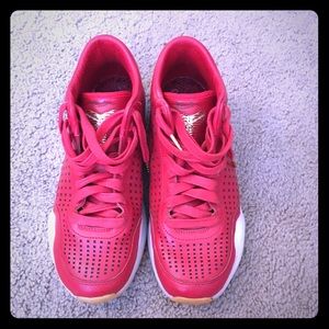 Red Nike Kobe Bryant Basketball Shoes- Size 8.5